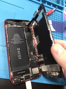 iPhone 8 battery バッテリー交換　修理