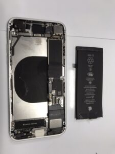 iPhoneSE2バッテリー交換