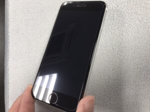 ガラスコーティング iPhoneSE２