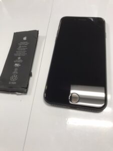 iPhoneSE2　バッテリー交換　修理