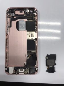 iPhone6ｓ下スピーカー交換