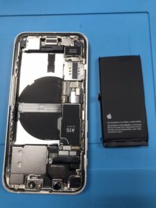 iPhone13miniバッテリー交換