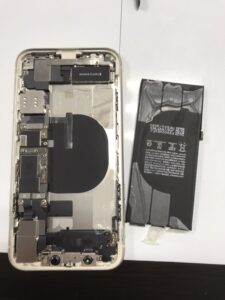 iPhone11のバッテリー交換