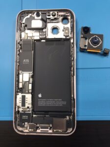 iPhone13バックカメラ交換