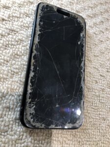 iPhone15pro画面の状態が！？