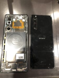 Xperia1Ⅱ分解中