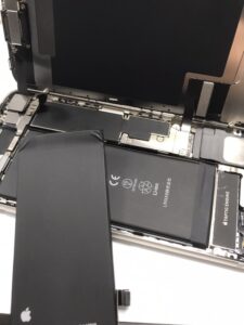 iPhoneSE3　バッテリー交換　修理