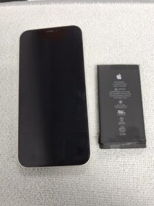 iPhone12　バッテリー交換修理