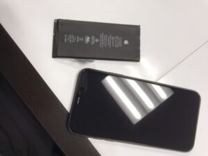 iPhone11のバッテリー交換