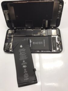 iPhoneSE2　バッテリー交換修理