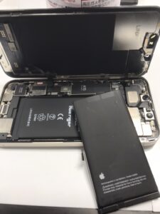 iPhone13　バッテリー交換修理