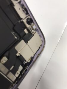 iPhone11の内部洗浄