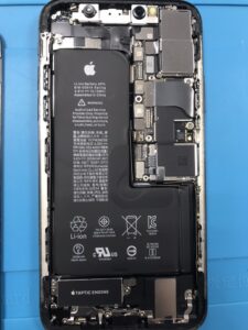 iPhoneXSのバッテリー交換