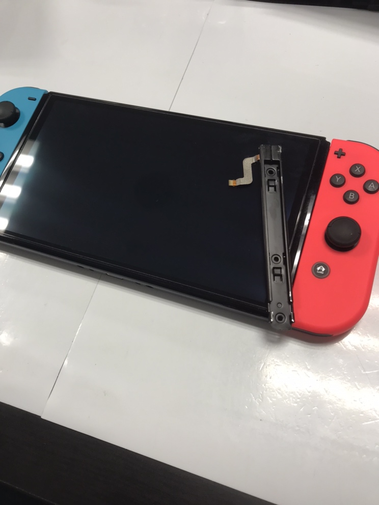 NintendoSwitch　本体レール交換　【青森県上北郡六戸町よりご来店】