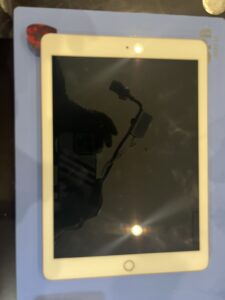 iPad6バッテリー交換