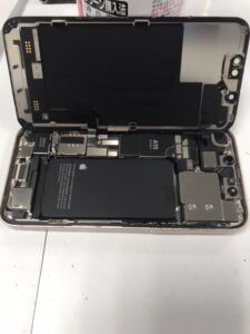 iPhone13mini分解①