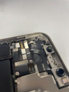 iPhone12分解②