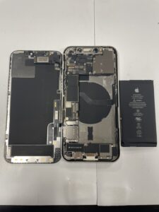 iPhone12分解③