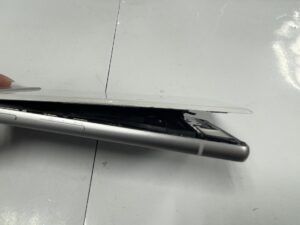 pixel7a バッテリー膨張