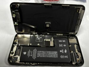 iPhone11Proバッテリー交換