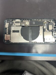 iPhone13バッテリー交換