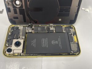 iPhone14　分解
