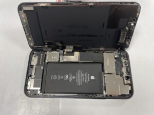 iPhone12 バッテリー交換
