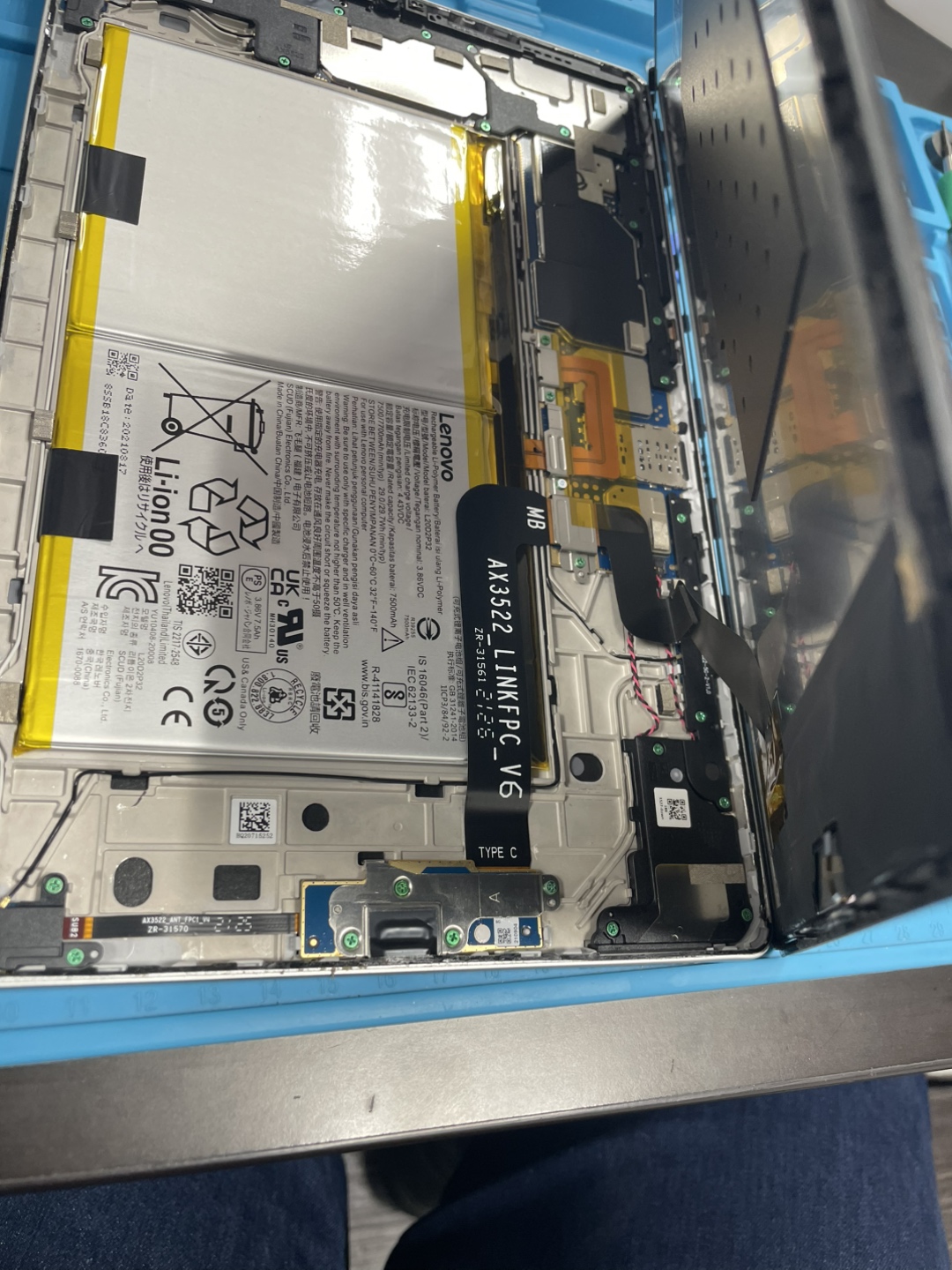 【下田店】Xperia5Ⅳバッテリー交換【青森県八戸市よりご来店】